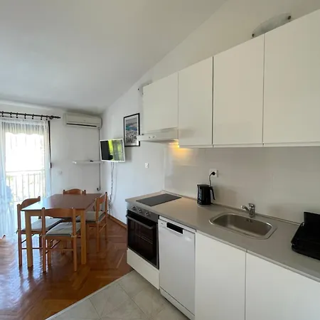 Orosnjak Apartment *