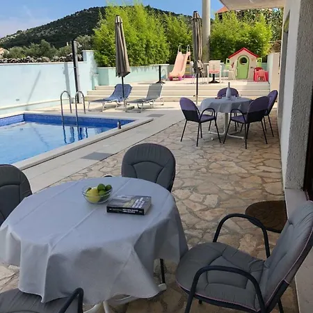 Orosnjak Vinisce